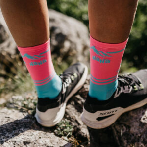 sportive avec chaussettes sport trail running hyrox super nana bleu et rose flashy